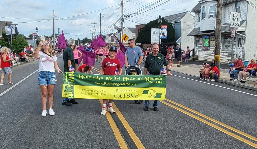 All Aboard the 4th of July Parade!